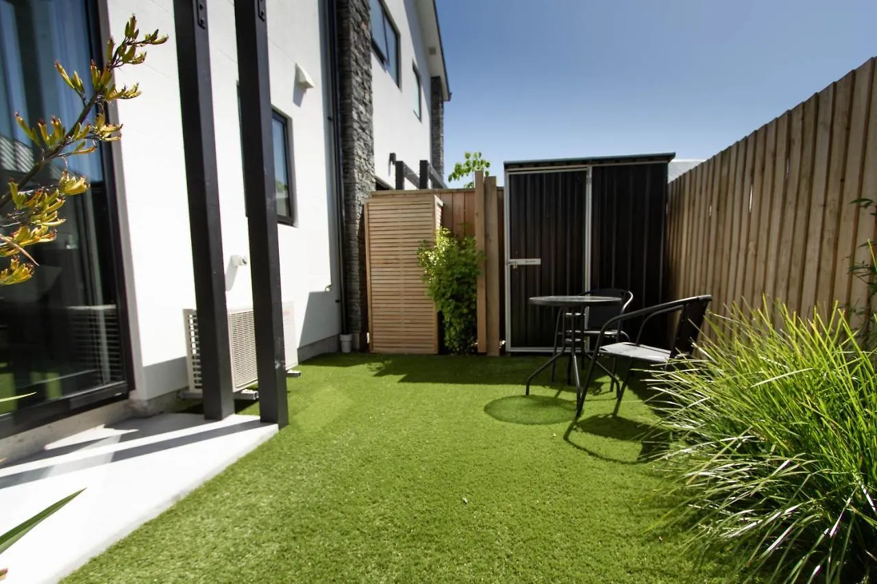 Апартаменты 1 Bedroom Gem With Hagley Park At Your Doorstep Крайстчёрч
